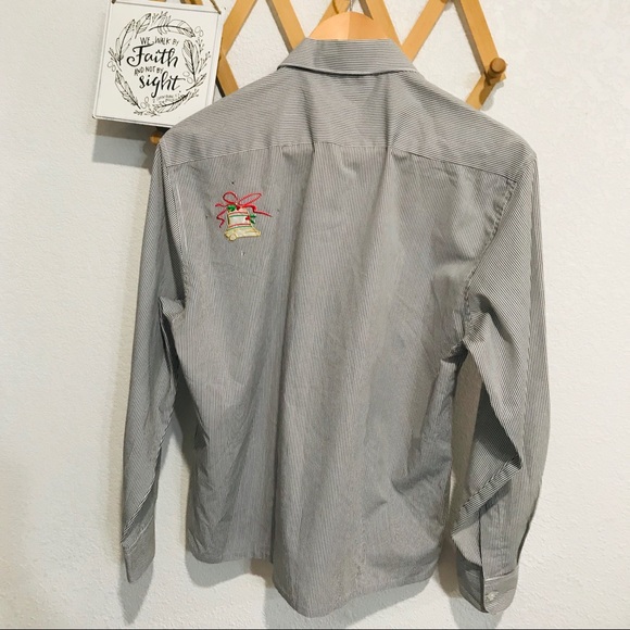 Majestic Christmas Button Down Shirt Sz S - Picture 7 of 8